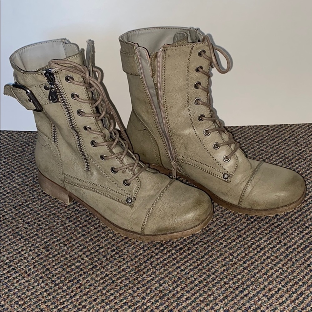 Combat Boots G by Guess